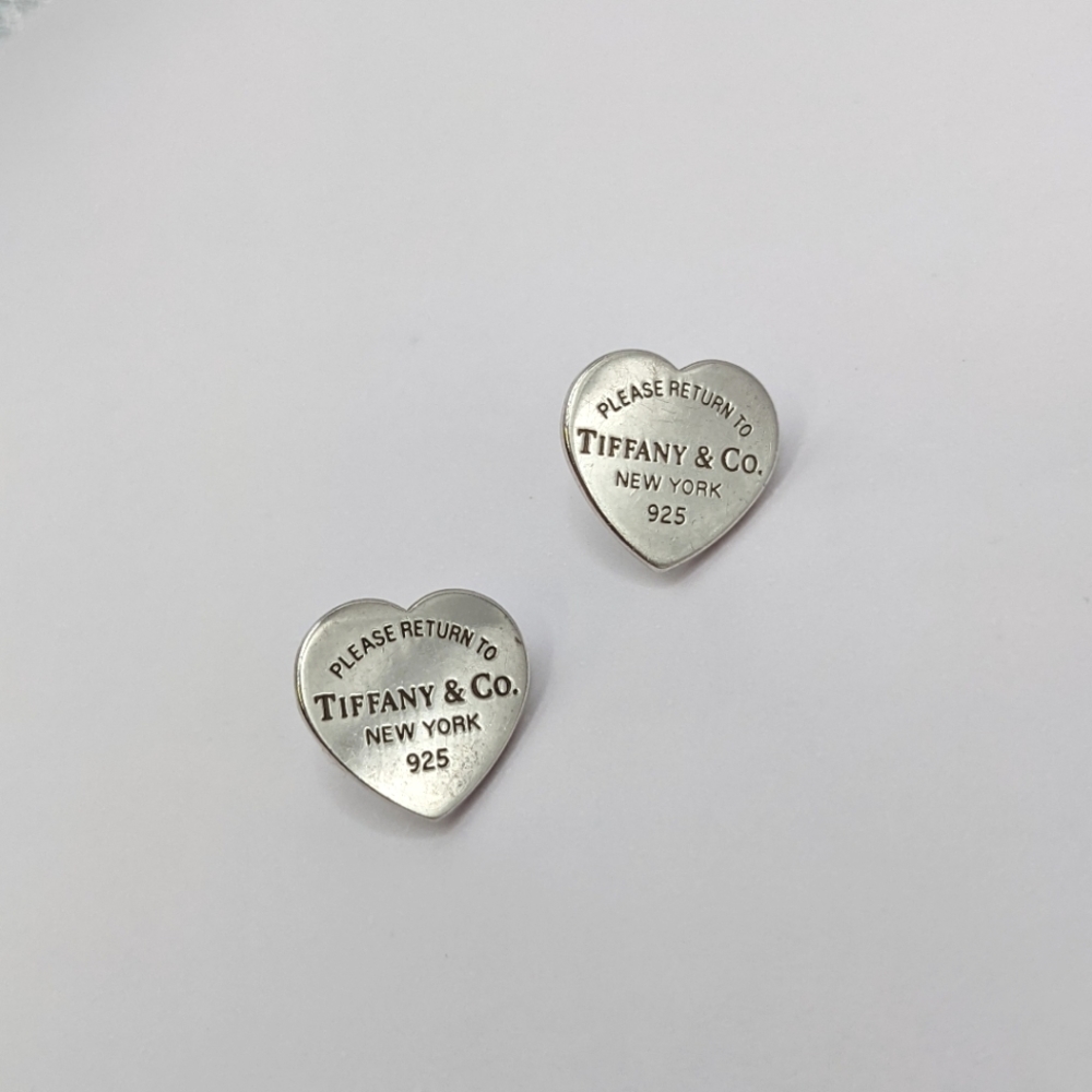 Tiffany & Co. Return to Tiffany Heart Tag Earrings